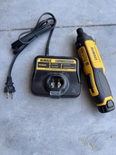 DEWALT DCF682 8V Max