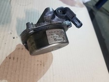 AUDI allroad A6 C5 2.5 TDI quattro Vacuum Pump 057145100B 