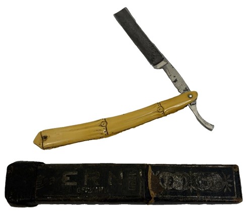 Vintage straight edge razor - straight,
