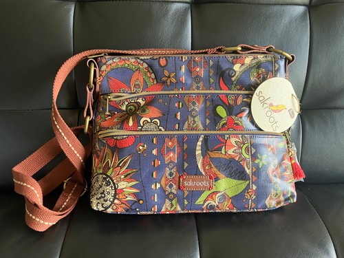 Nwt sakroots peace crossbody - nwt,