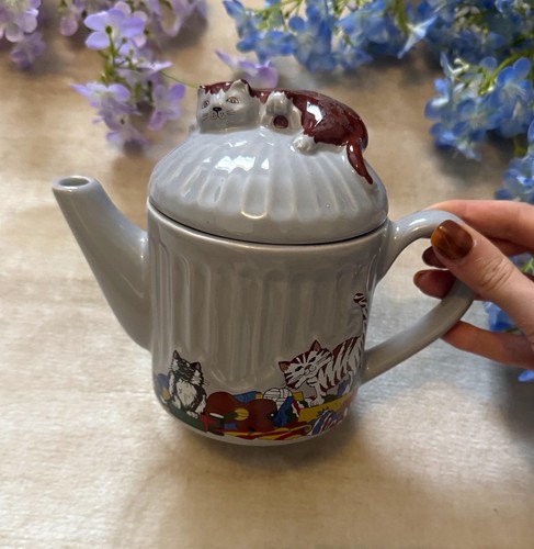Wade england whimsical teapots - england,