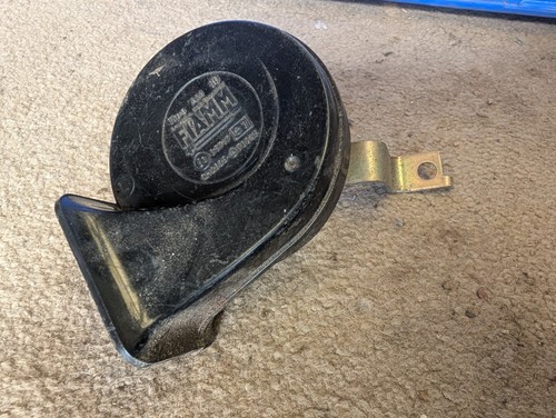 Fiamm horn bracket - fiamm,