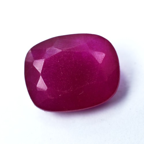 Ruby red cushion cut - cushion, precious