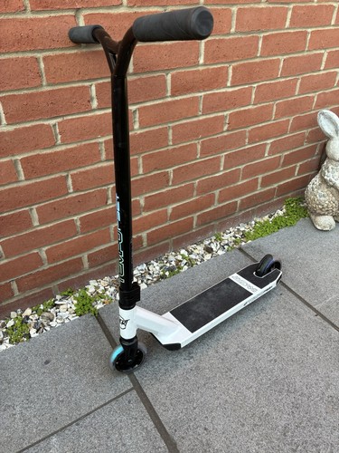 Invert ps2 tempo stunt scooter - invert,