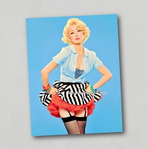 Fridge magnet pin girl - magnet,