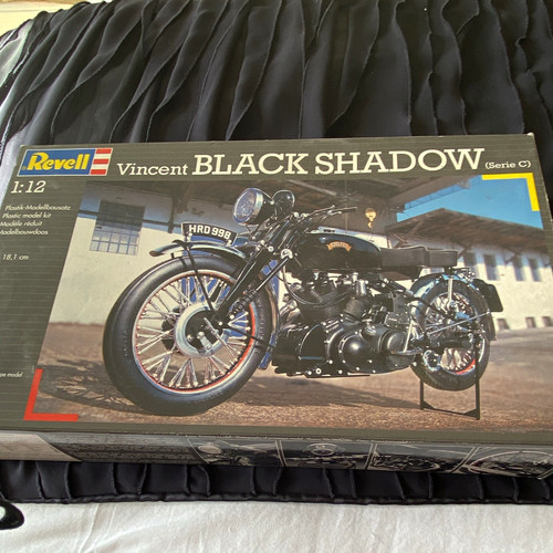 Revell vincent black - vincent,