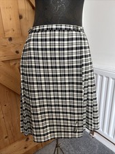 Vintage Richard’s Check Kilt Skirt Black White Pleated Grunge Dark Academia UK10