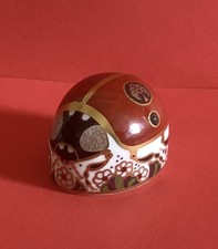 ROYAL CROWN DERBY  BONE CHINA