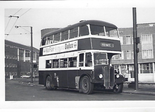 Bus photo euh733 cardiff ct - euh733,