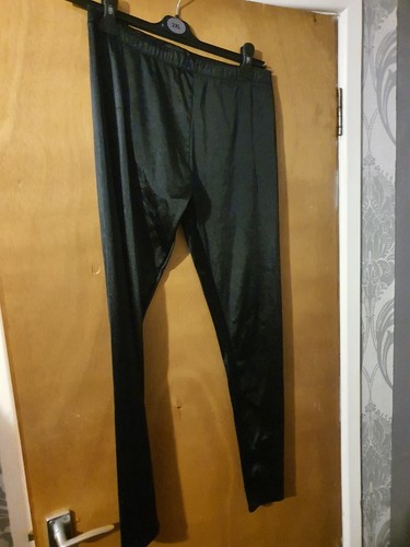 Black shiny leggings - leggings,, grease