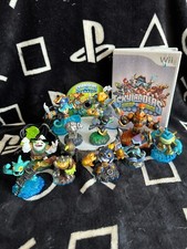 Skylanders Swap Force bundle for Nintendo Wii with portal & game.11x figures (C)