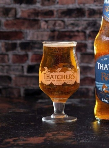 Set thatchers half - set,
