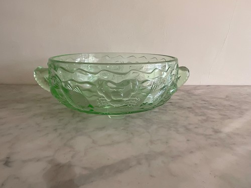 Bagley glass art deco marine - art,
