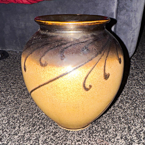 Germany art pottery - w,
