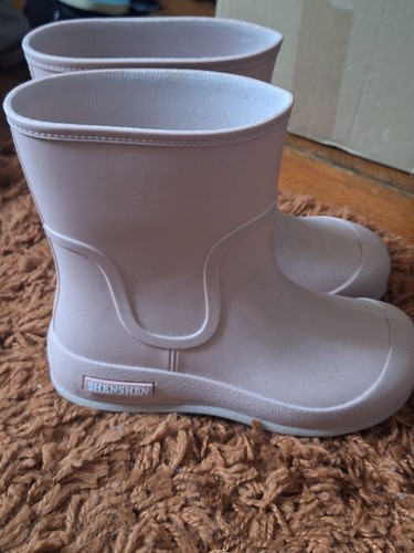 Ladies size ankle wellie - 4,
