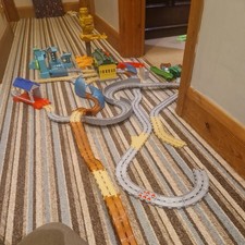 Thomas take along n play