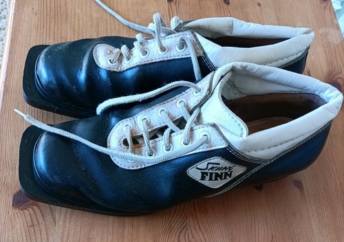 Vintage cross country - cross,