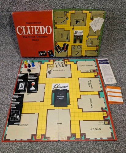 Waddingtons cluedo board game - waddingtons,