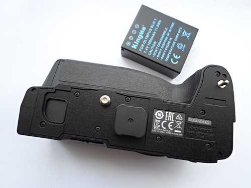 100 mint with battery - **with, battery**