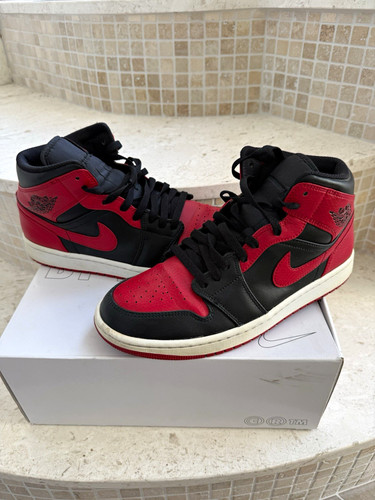 Jordan air mid - air,
