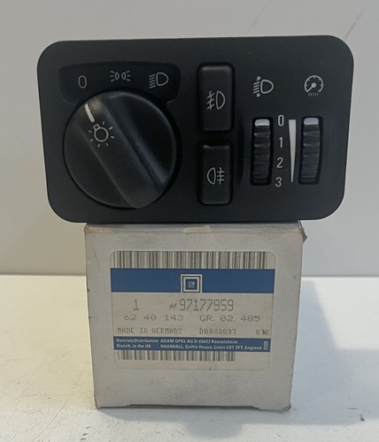 97177959 switch with fog - gm,