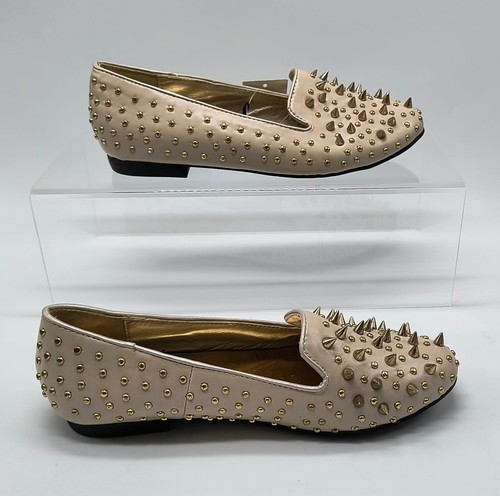 Hot lips spiked studded - lips,
