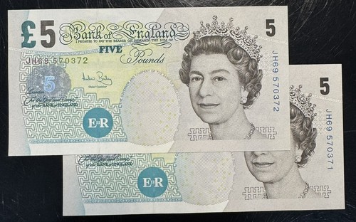 Old five 5 pound note - £5,