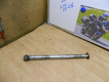 KAWASAKI ZZR1200 REAR WHEEL SPINDLE / AXEL, WITH NUT & WASHER