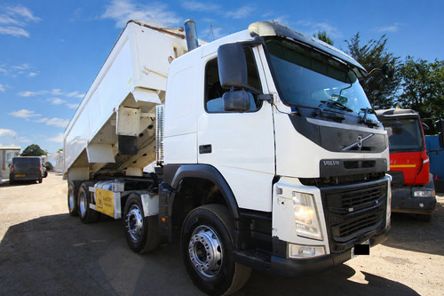 2015 volvo 460 - 2015,