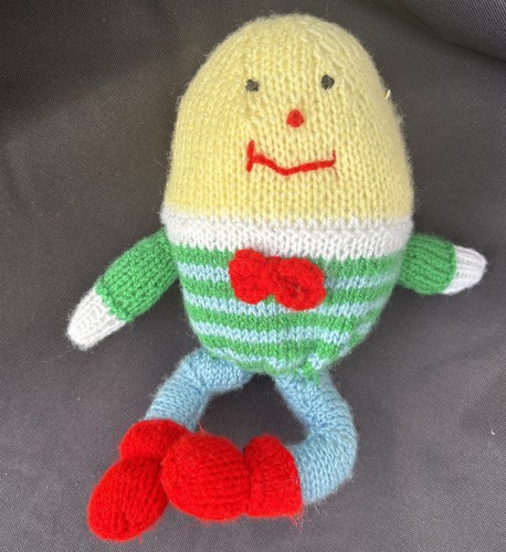 Hand knitted humpty dumpty - dumpty, 26