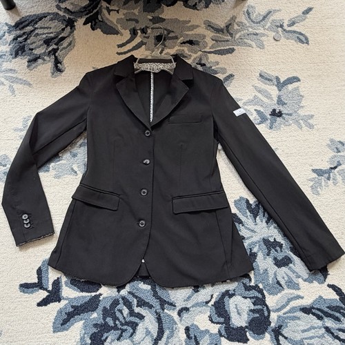 Hunter jumper equestrian animo - jumper,