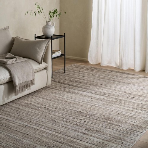 The white company large - white,