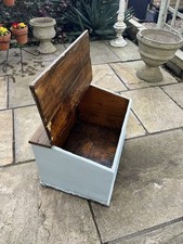 Old french storage box a - french,
