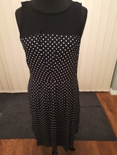 Wallis Petite Black And White Spotted Sheer Sleeveless Dress Front Pleats