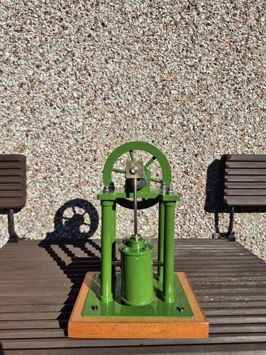 Well made oscillating steam - well,