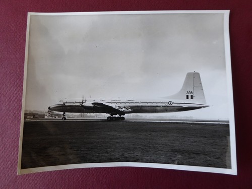 Bristol britain aircraft xn398 - bristol,