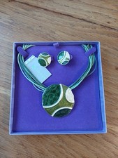 Boxed Buckingham Jewellery Set