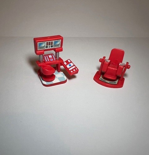 Figure accessories - ,