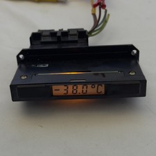 Mercedes W124 outside