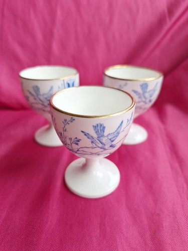 Wedgwood rare antique blue - rare,