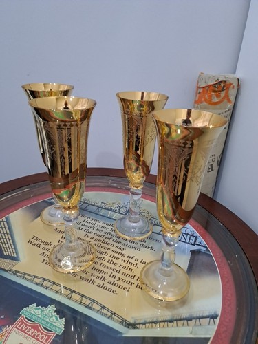 Gold glass goblets - gold,