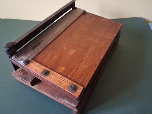 Antique merretts paper - merretts,
