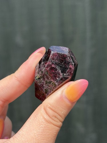 Gemmy garnet freeform crystal - gemmy,