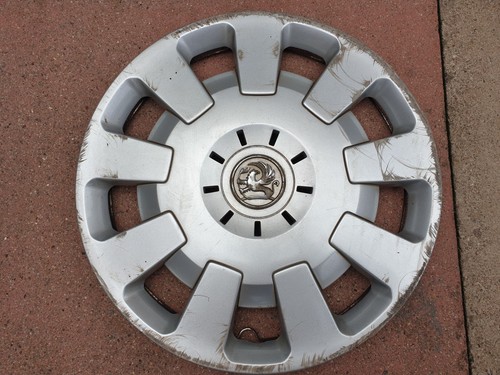 Vauxhall corsa wheel - 15", trim