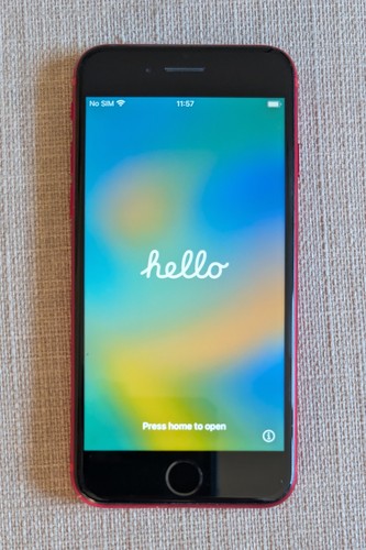 Apple iphone 64gb red - 8,