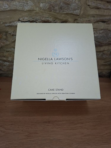Nigella lawson cake stand - cake,