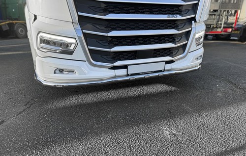Under bumper bar - under, +