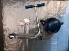 American  Girl Lindsey Scooter and Helmet Set, vintage, retired