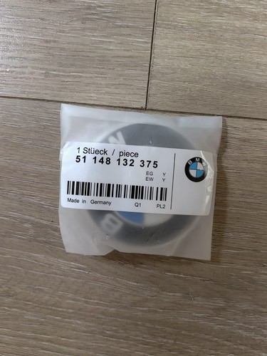 Sealed82mm bonnet badge - sealed82mm, emblem