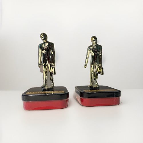 The office dundie award - dundie,
